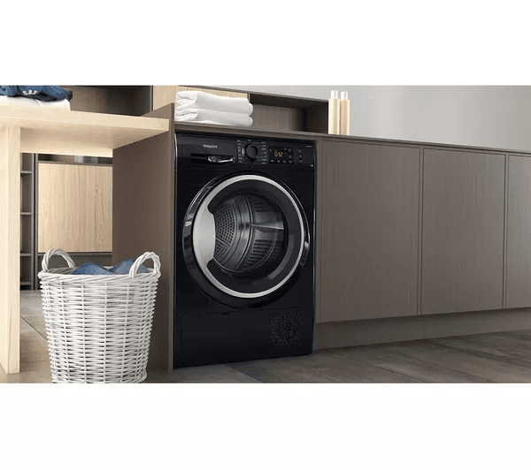 HOTPOINT Crease Care NT M11 92BSK UK 9 kg Heat Pump Tumble Dryer - Black