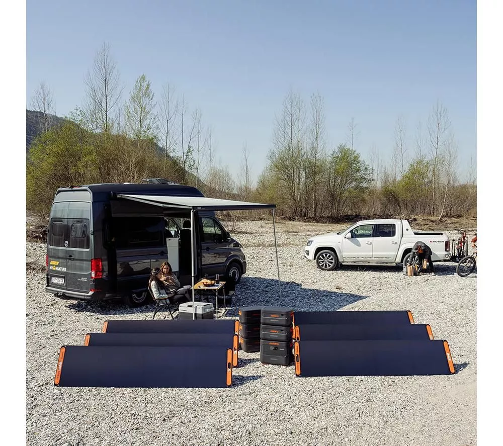 JACKERY Explorer 2000 Plus Portable Power Station