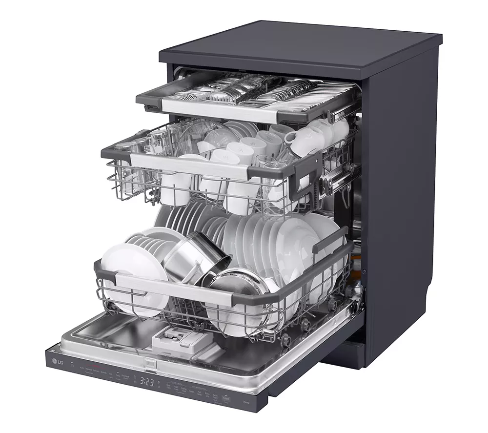 LG TrueSteam DF587HMS Full-Size WiFi-enabled Dishwasher - Black - Image 11