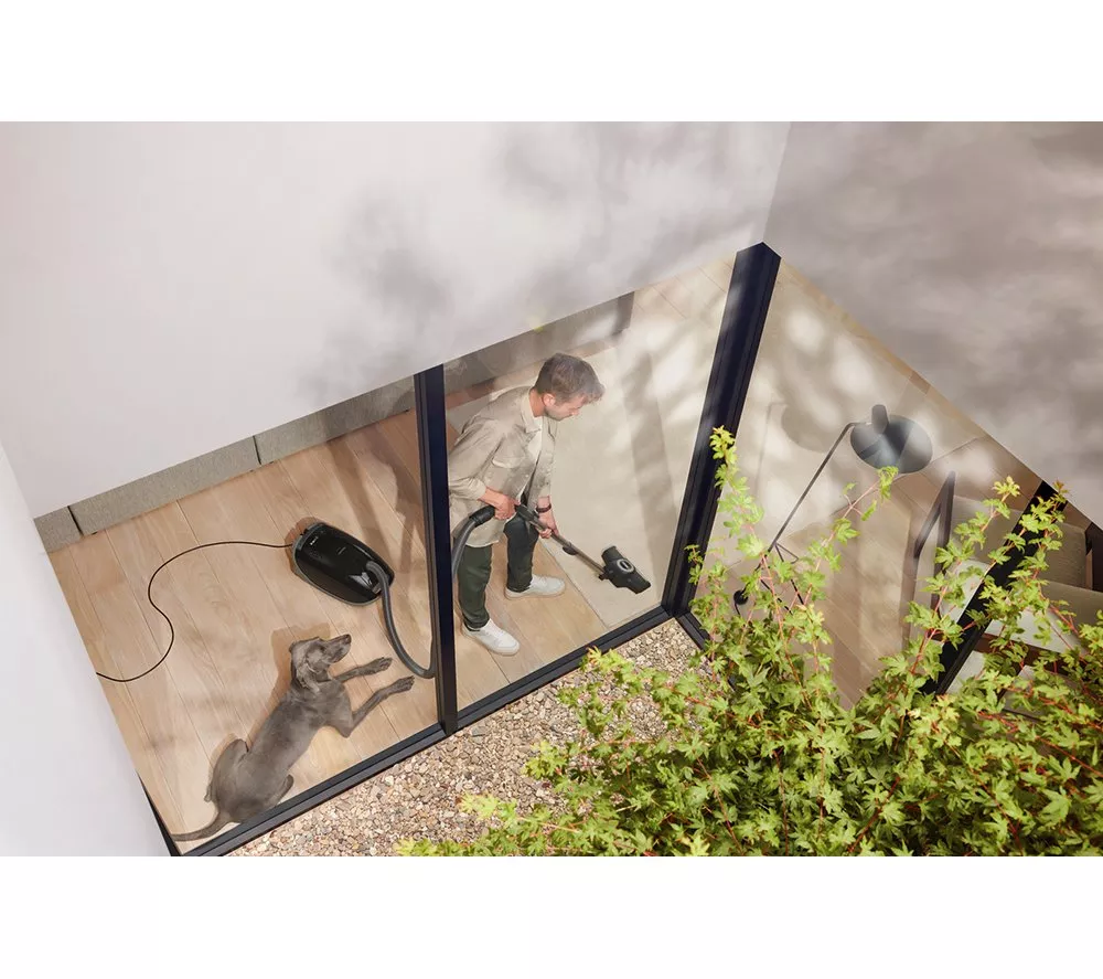 MIELE Guard M1 Cat & Dog Cylinder Bagged Vacuum Cleaner - Black - Image 7