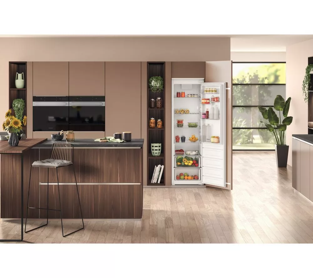 HOTPOINT HTSD18A011A1 Integrated Tall Fridge - Sliding Hinge - Image 6