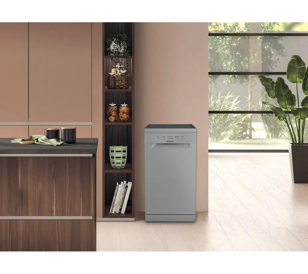 HOTPOINT HP2FE10CS90SUK Slimline Dishwasher - Silver - Image 8