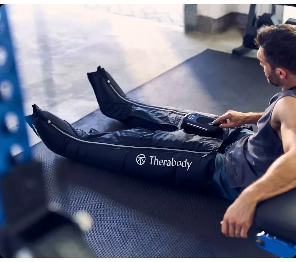 THERABODY JetBoots Prime - Large, Black - Image 6