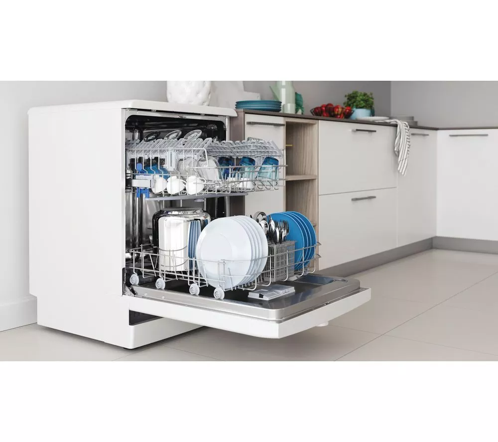 INDESIT D2FHK26UK Full-size Dishwasher - White