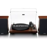 LENCO LS-600 Belt Drive Bluetooth Turntable - Walnut