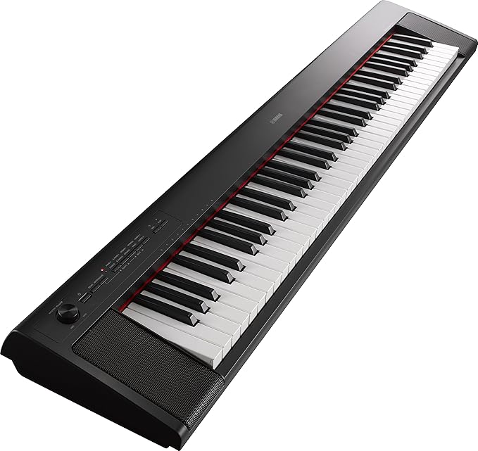 YAMAHA NP-32 Piaggero Keyboard Bundle - Black