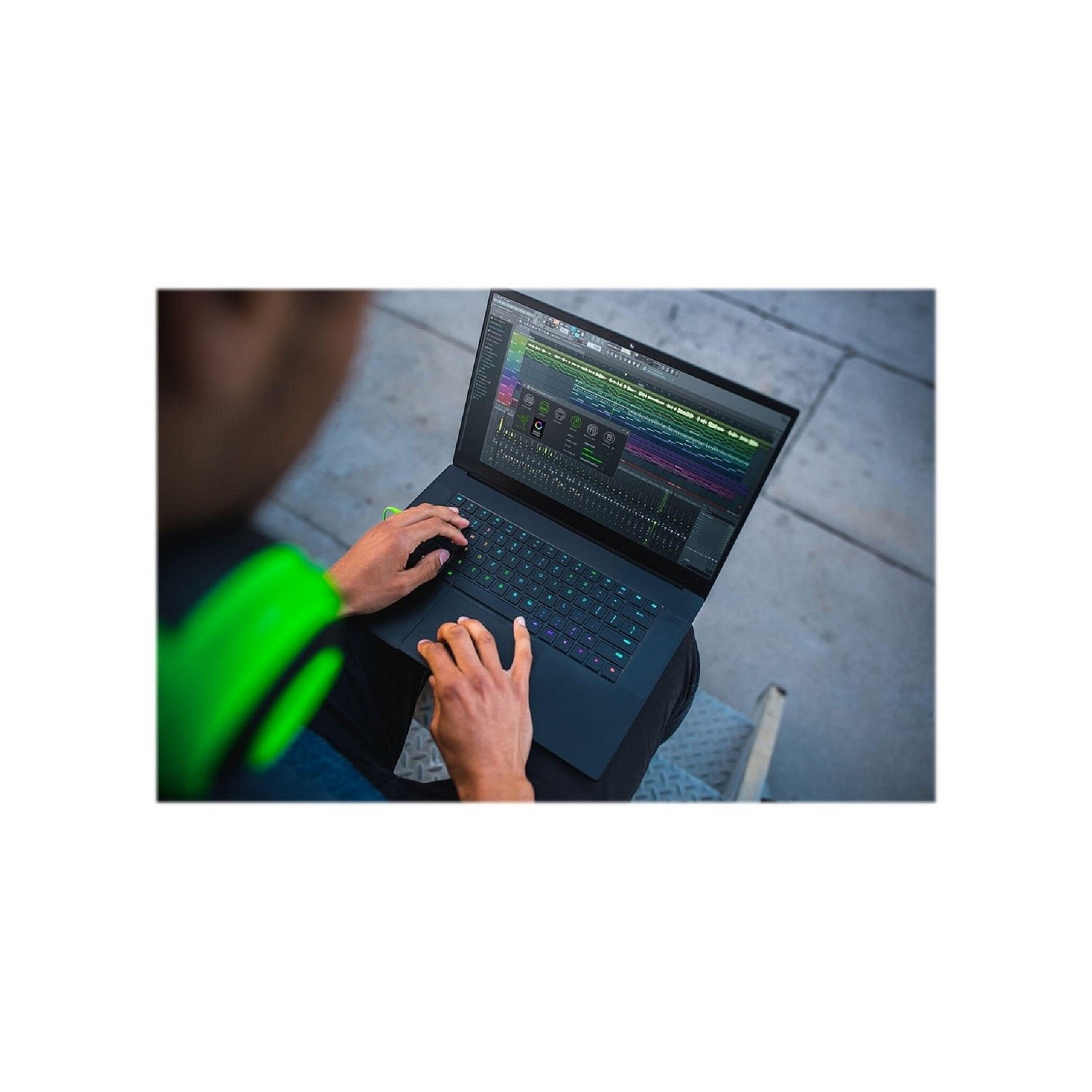 RAZER Blade 15.6" Gaming Laptop - Intel® Core™ i9 RTX 3070 Ti 1 TB SSD