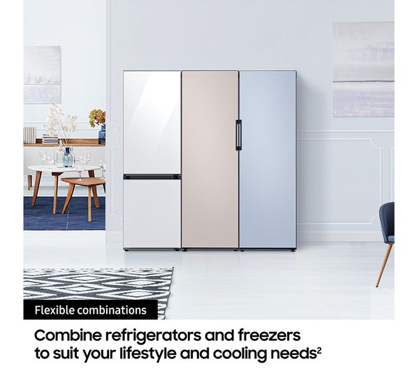 SAMSUNG Bespoke SpaceMax RB38C7B5CB1 EU 70 30 Smart Fridge Freezer - Black
