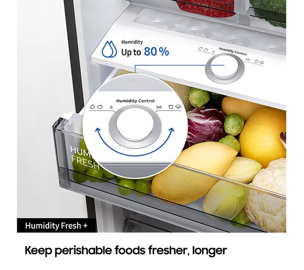 SAMSUNG Bespoke SpaceMax RB38C7B5CB1 EU 70 30 Smart Fridge Freezer - Black