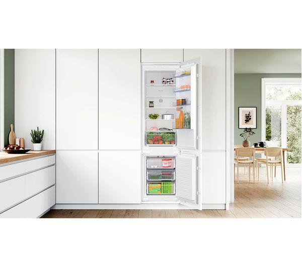 BOSCH Series 2 KIN96NSE0 Integrated 60 40 Fridge Freezer - Sliding Hinge