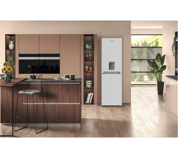 HOTPOINT Frost Free HBNF 55182 W AQUA UK 50 50 Fridge Freezer - White